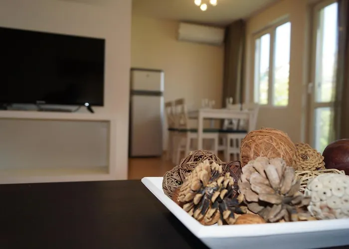 Spacious 2bdr - Free Parking - Walk Everywhere - 300 Mbps Wifi 아파트 *