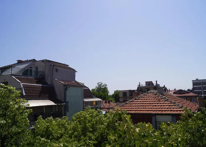 Spacious 2bdr - Free Parking - Walk Everywhere - 300 Mbps Wifi 아파트 바르나