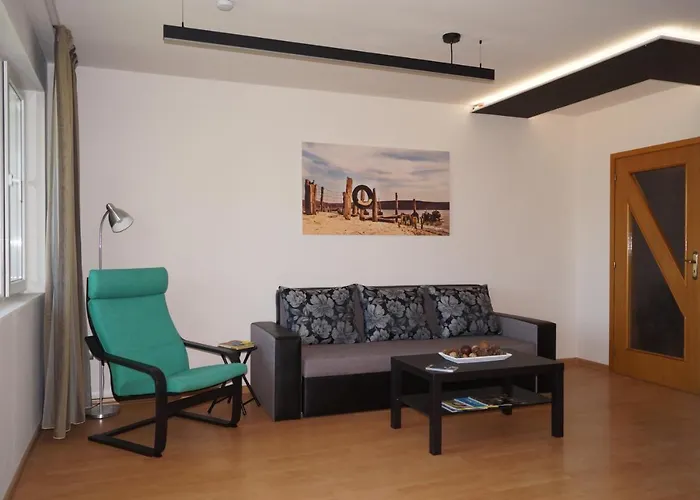 Spacious 2bdr - Free Parking - Walk Everywhere - 300 Mbps Wifi Lejlighed *